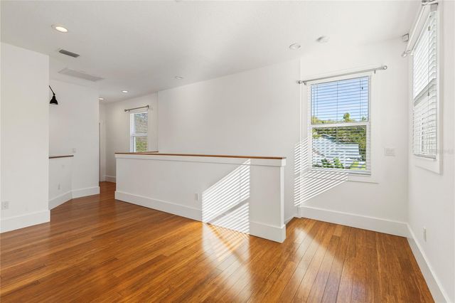 214 E FLORIBRASKA AVENUE, Tampa, FL 33603