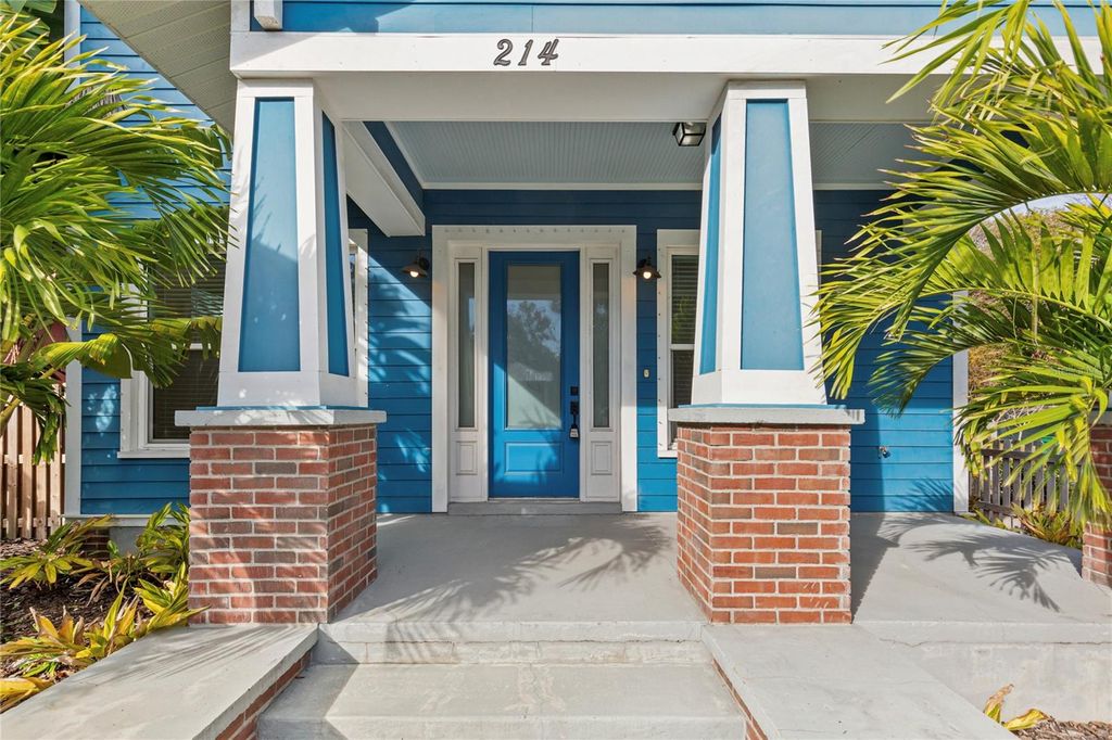 214 E FLORIBRASKA AVENUE, Tampa, FL 33603