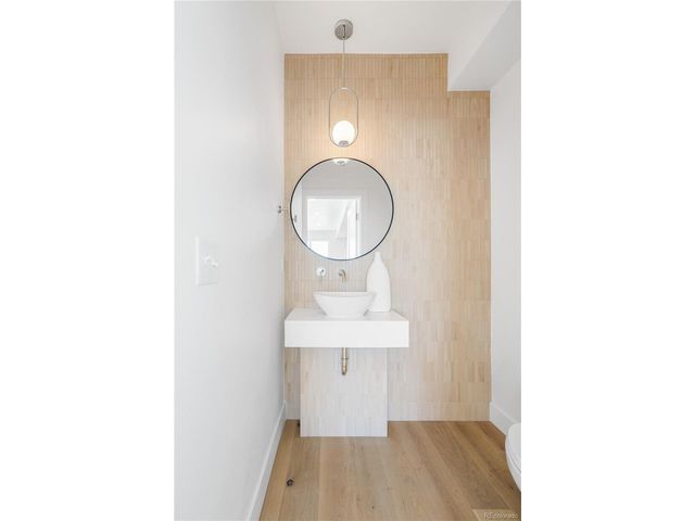 1219 Newton St, Denver, CO 80204