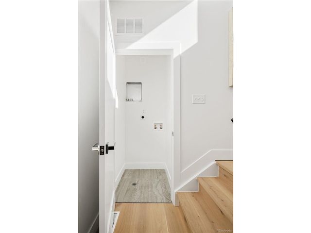 1219 Newton St, Denver, CO 80204