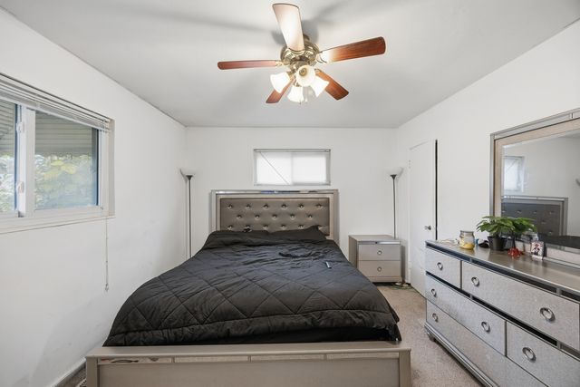17223 Burnham Avenue, Lansing, IL 60438