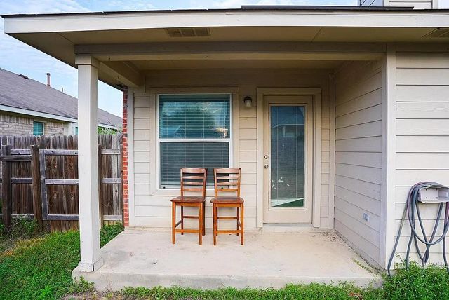 149 Firwood N, Kyle, TX 78640