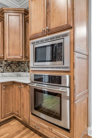 1027 Isaac Franklin Dr, Gallatin, TN 37066