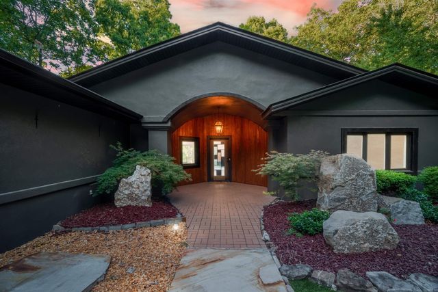 29 Ciento Way, Hot Springs Village, AR 71909