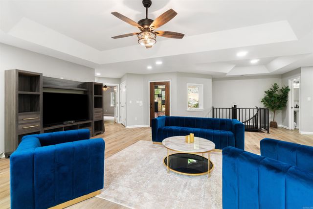 29 Ciento Way, Hot Springs Village, AR 71909