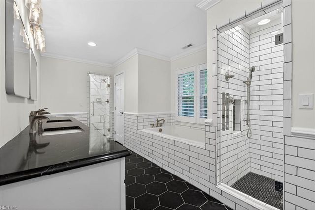 4341 Two Woods RD, Virginia Beach, VA 23455
