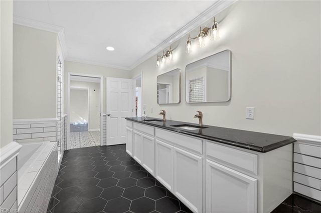 4341 Two Woods RD, Virginia Beach, VA 23455
