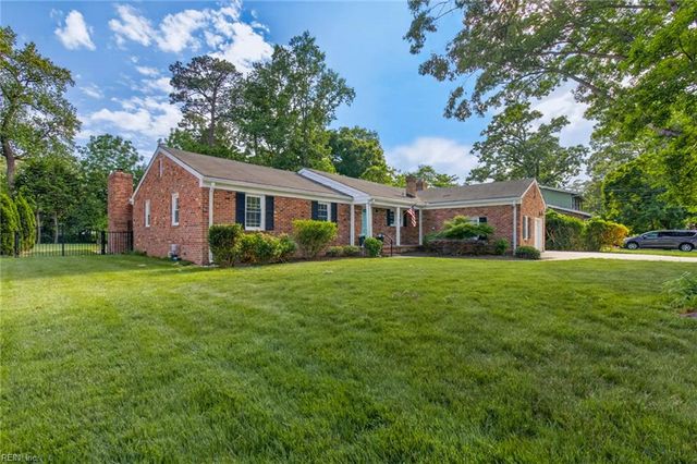 4341 Two Woods RD, Virginia Beach, VA 23455