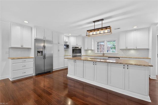 4341 Two Woods RD, Virginia Beach, VA 23455
