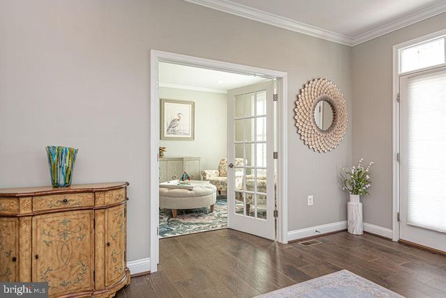 10214 BATTLE COLORS LN, Berlin, MD 21811