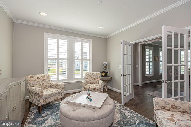 10214 BATTLE COLORS LN, Berlin, MD 21811