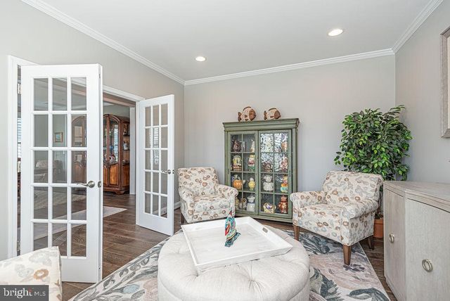 10214 BATTLE COLORS LN, Berlin, MD 21811