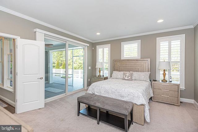 10214 BATTLE COLORS LN, Berlin, MD 21811