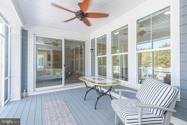 10214 BATTLE COLORS LN, Berlin, MD 21811