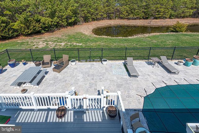 10214 BATTLE COLORS LN, Berlin, MD 21811