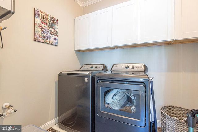 10214 BATTLE COLORS LN, Berlin, MD 21811