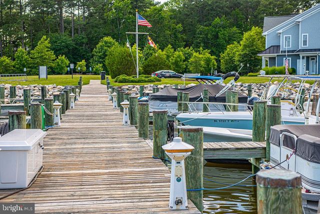 10214 BATTLE COLORS LN, Berlin, MD 21811