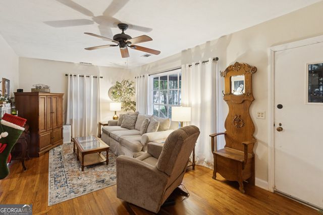 1405 E 54th Street, Savannah, GA 31404