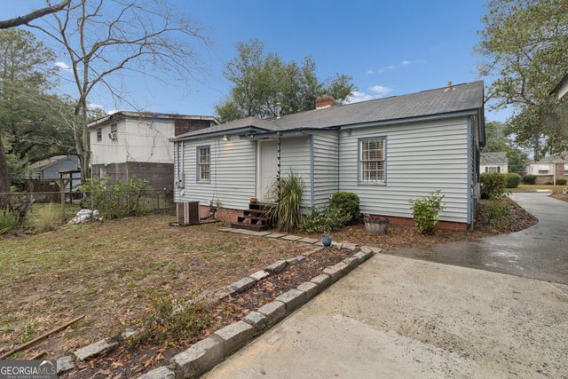 1405 E 54th Street, Savannah, GA 31404