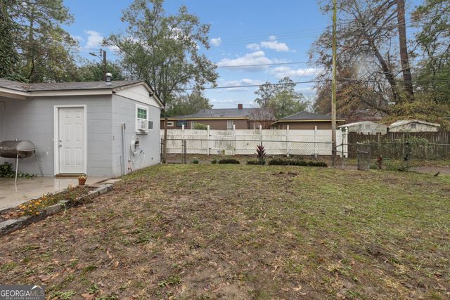 1405 E 54th Street, Savannah, GA 31404