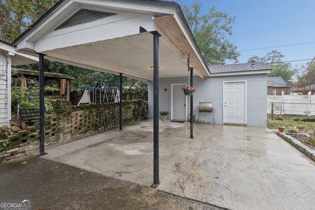 1405 E 54th Street, Savannah, GA 31404