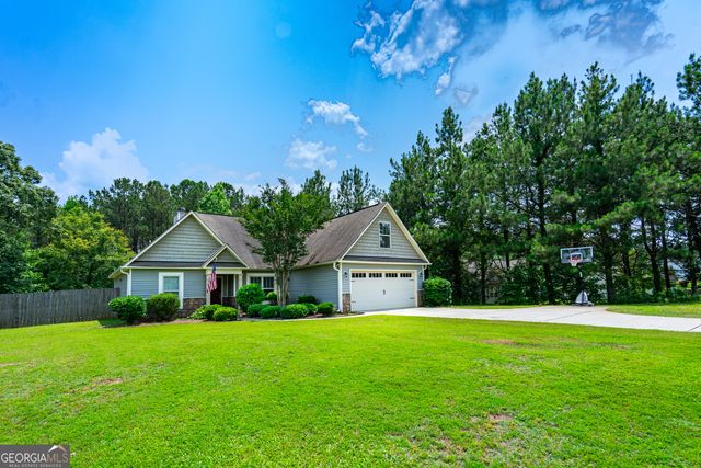 125 Edgemont Court, Lagrange, GA 30240