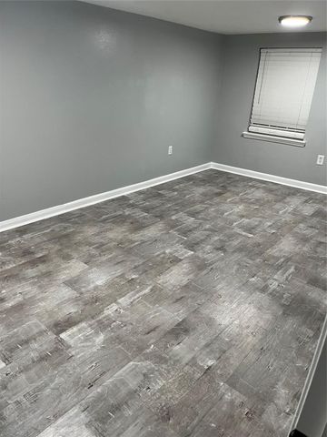 2721A Virginia Street, Baytown, TX 77520