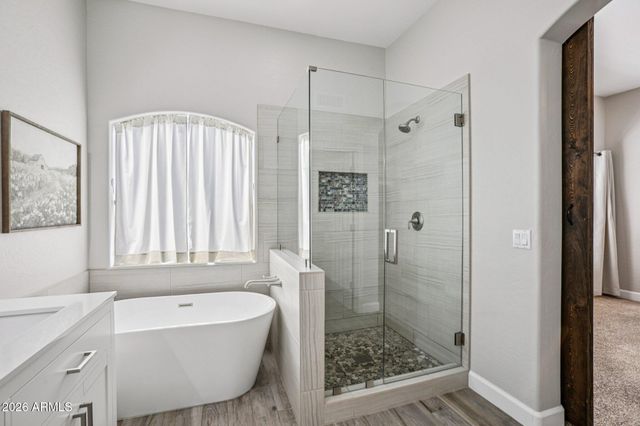 681 E RANCH Road, Gilbert, AZ 85296