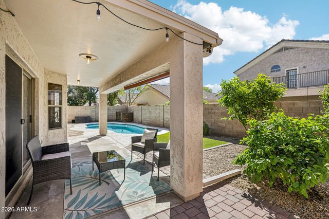 681 E RANCH Road, Gilbert, AZ 85296