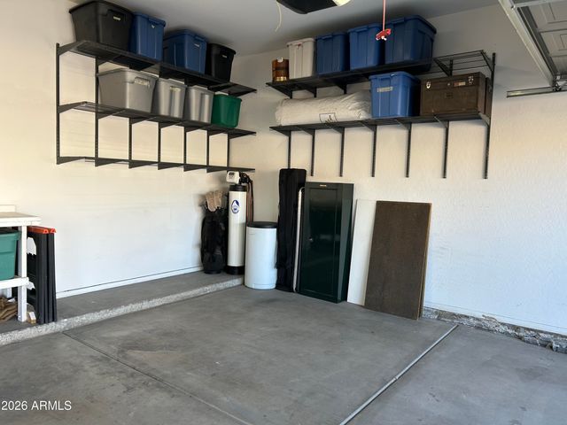 681 E RANCH Road, Gilbert, AZ 85296