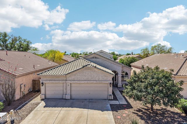 681 E RANCH Road, Gilbert, AZ 85296