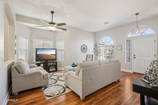 681 E RANCH Road, Gilbert, AZ 85296