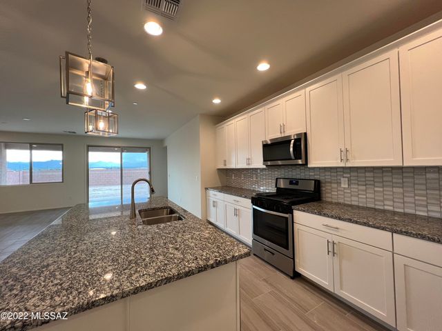 12171 W Amarissa Drive, Marana, AZ 85653
