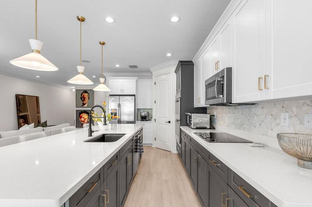 100 NW 69th Circle 82, Boca Raton, FL 33487