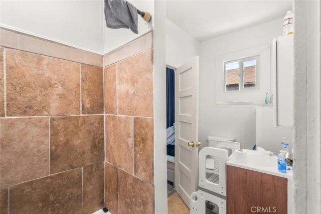 2718 El Noble Avenue, Oroville, CA 95966