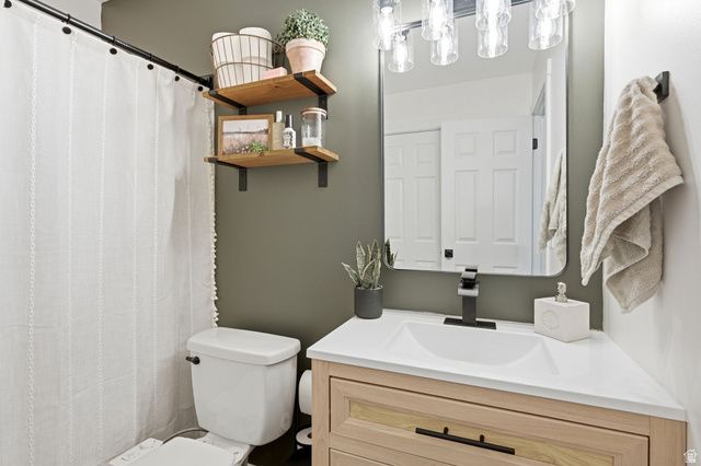 5372 W TICKLEGRASS RD, West Jordan, UT 84081