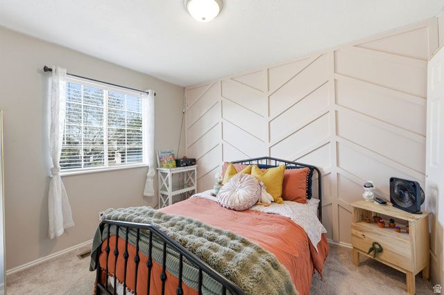 5372 W TICKLEGRASS RD, West Jordan, UT 84081