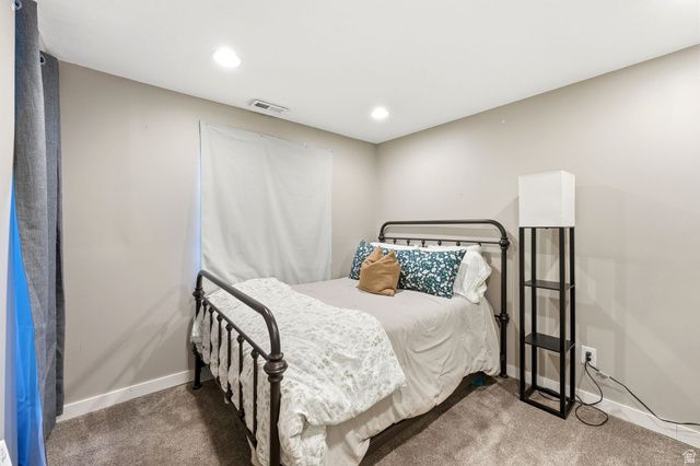 5372 W TICKLEGRASS RD, West Jordan, UT 84081