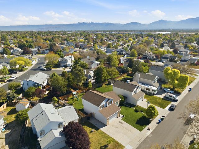 5372 W TICKLEGRASS RD, West Jordan, UT 84081