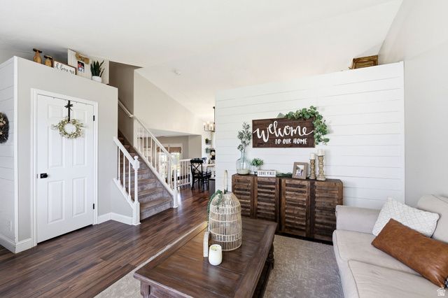 5372 W TICKLEGRASS RD, West Jordan, UT 84081