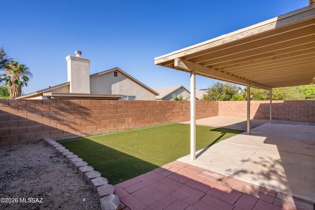 3619 W Sunbonnet Place, Tucson, AZ 85742