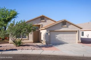 3619 W Sunbonnet Place, Tucson, AZ 85742
