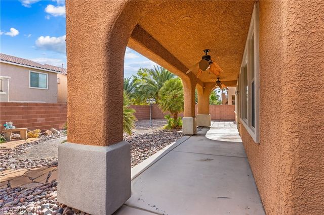 3913 San Esteban Avenue, North Las Vegas, NV 89084