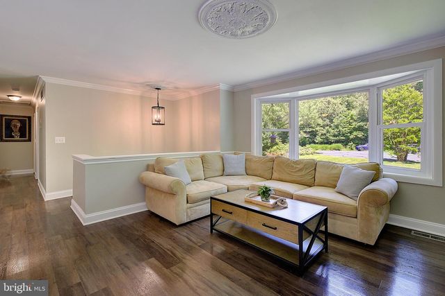 2190 HALLMARK CT, Gambrills, MD 21054