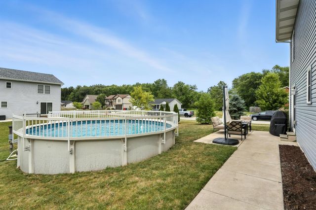 10002 W 128th Avenue, Cedar Lake, IN 46303