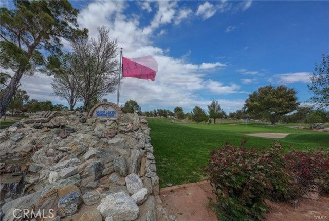 27470 Lakeview Drive, Helendale, CA 92342