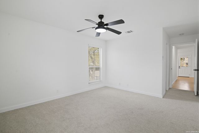 2718 Old Field Dr Apt 1002, San Antonio, TX 78247