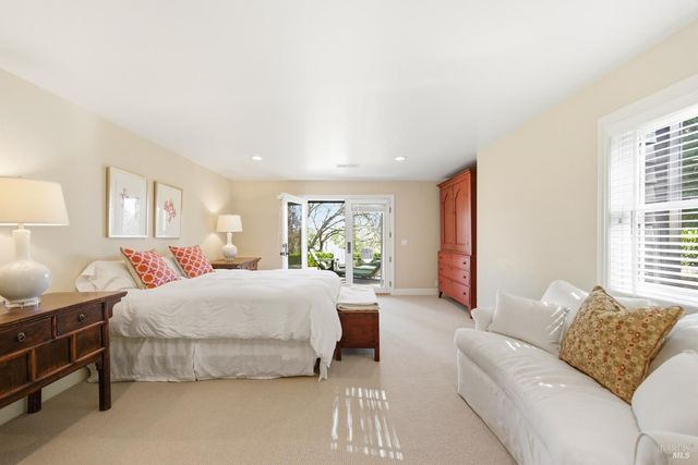 125 White Cottage Rd N, Angwin, CA 94508