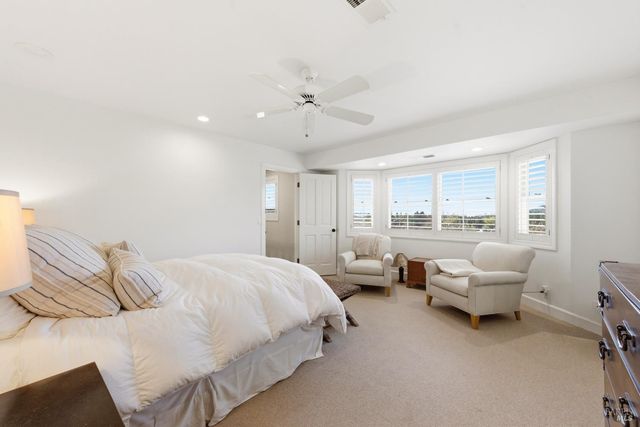 125 White Cottage Rd N, Angwin, CA 94508