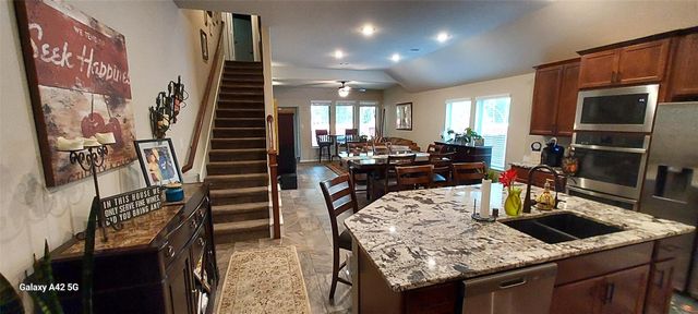 17455 Vino Vines Lane, Conroe, TX 77302